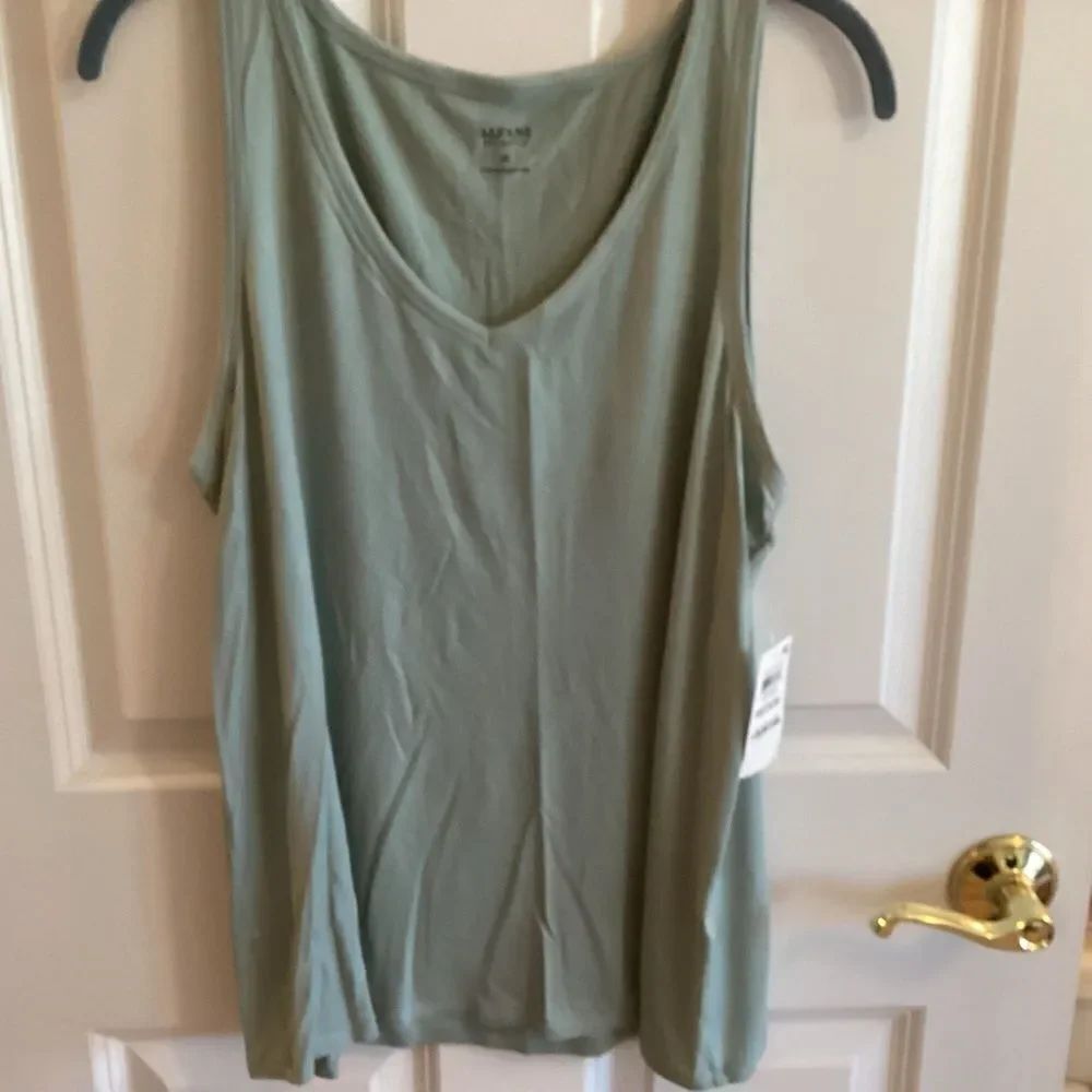 NWT. Alfani Brand Womens Sleeveless PJ Top Jersey Knit, Size Medium
